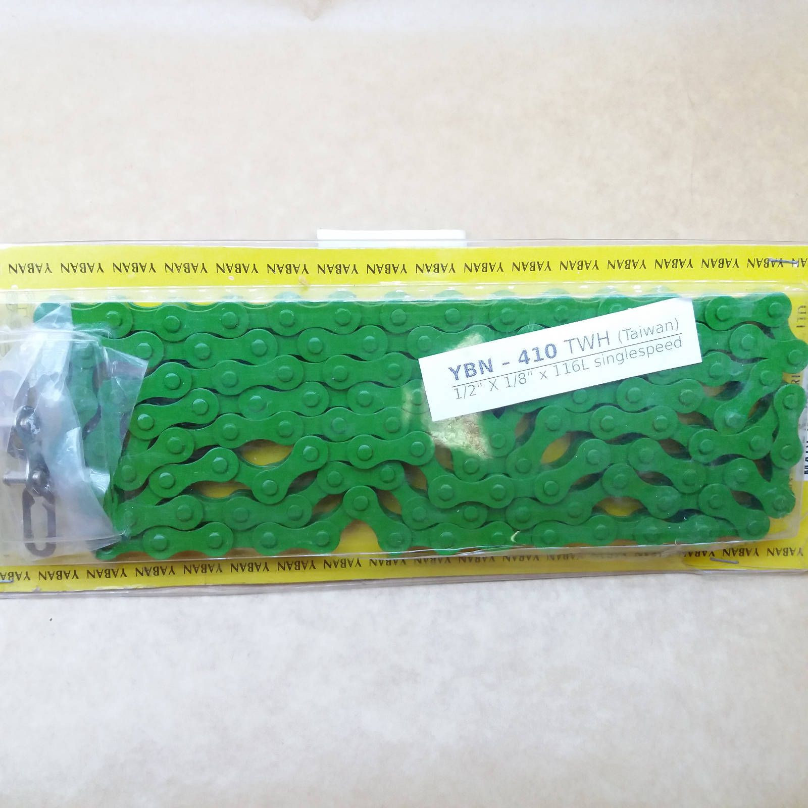 Colored Bicycle Chain Singlespeed Teflon Covered Easy Link Fixed Green